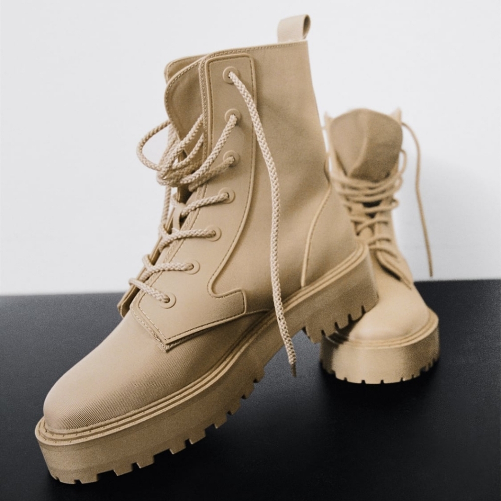 ZARA Faux Shearling Lined Desert Combat Boot Khaki Beige. Nylon